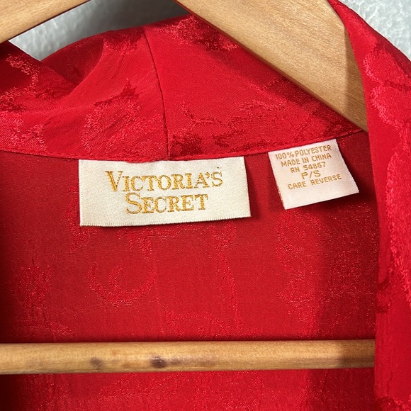 Vintage Victoria’s Secret Maxi / Long Belted Robe size P / S - Picture 16 of 16